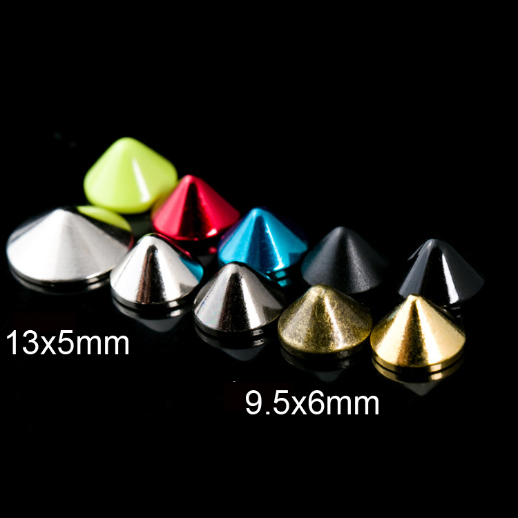 Screwback Spikes